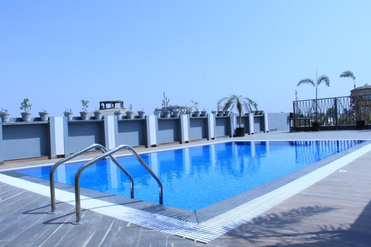 Hotel Crimson Palace Agra  Ngoại thất bức ảnh