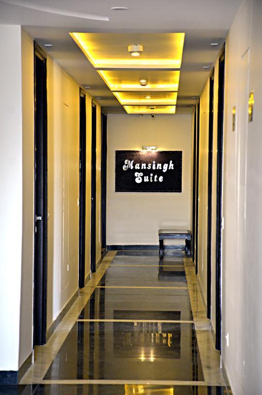 Hotel Crimson Palace Agra  Ngoại thất bức ảnh