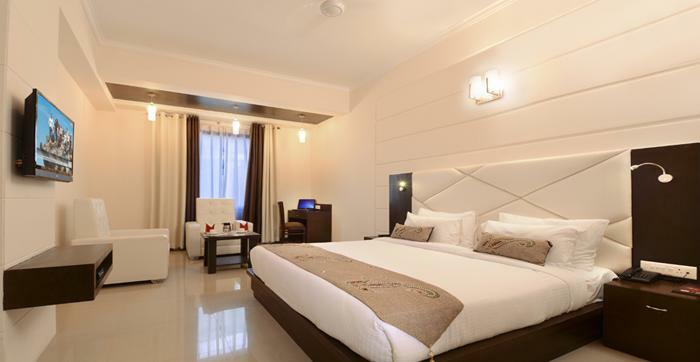 Hotel Crimson Palace Agra  Ngoại thất bức ảnh
